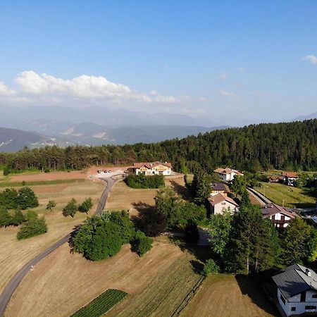 Bioagritur La Casa Dei Trajeri Villa Fai della Paganella Exteriör bild